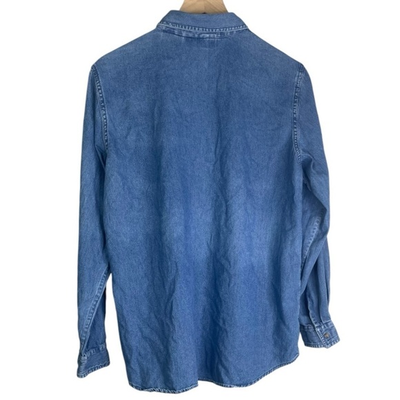 Vintage Victoria Jones Women’s Christmas Embroidered Denim Button Shirt - Picture 7 of 7